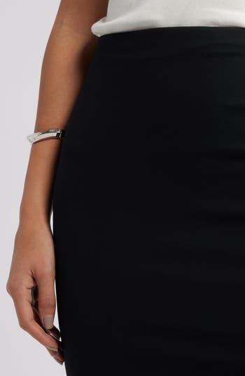 Smooth Edit Maxi Skirt
