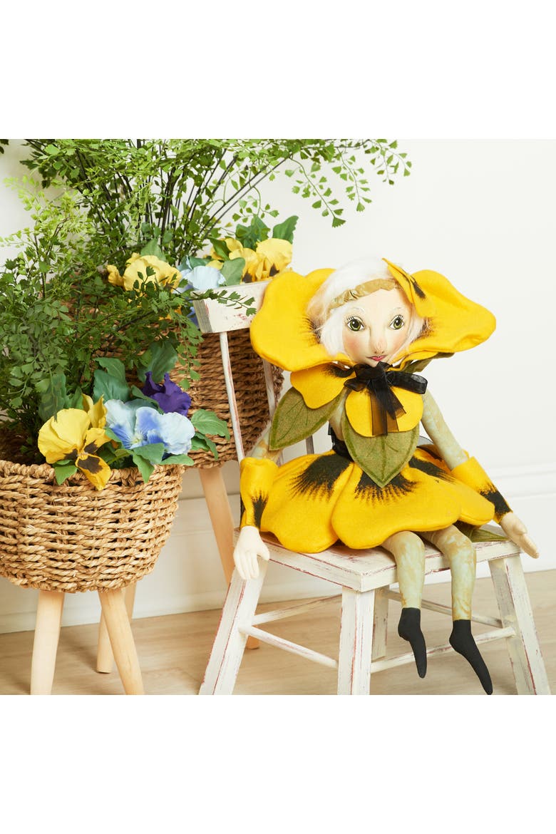 Paulina Pansy Joe Spencer Gathered Traditions Figurine, Alternate, color, Yellow