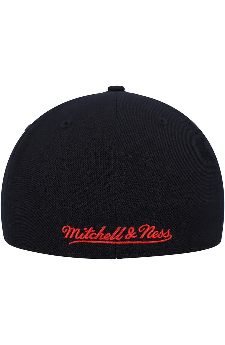 Mitchell & Ness Men's Mitchell & Ness Black/Red Chicago Bulls Team Script 2.0 Fitted Hat, Alternate, color,