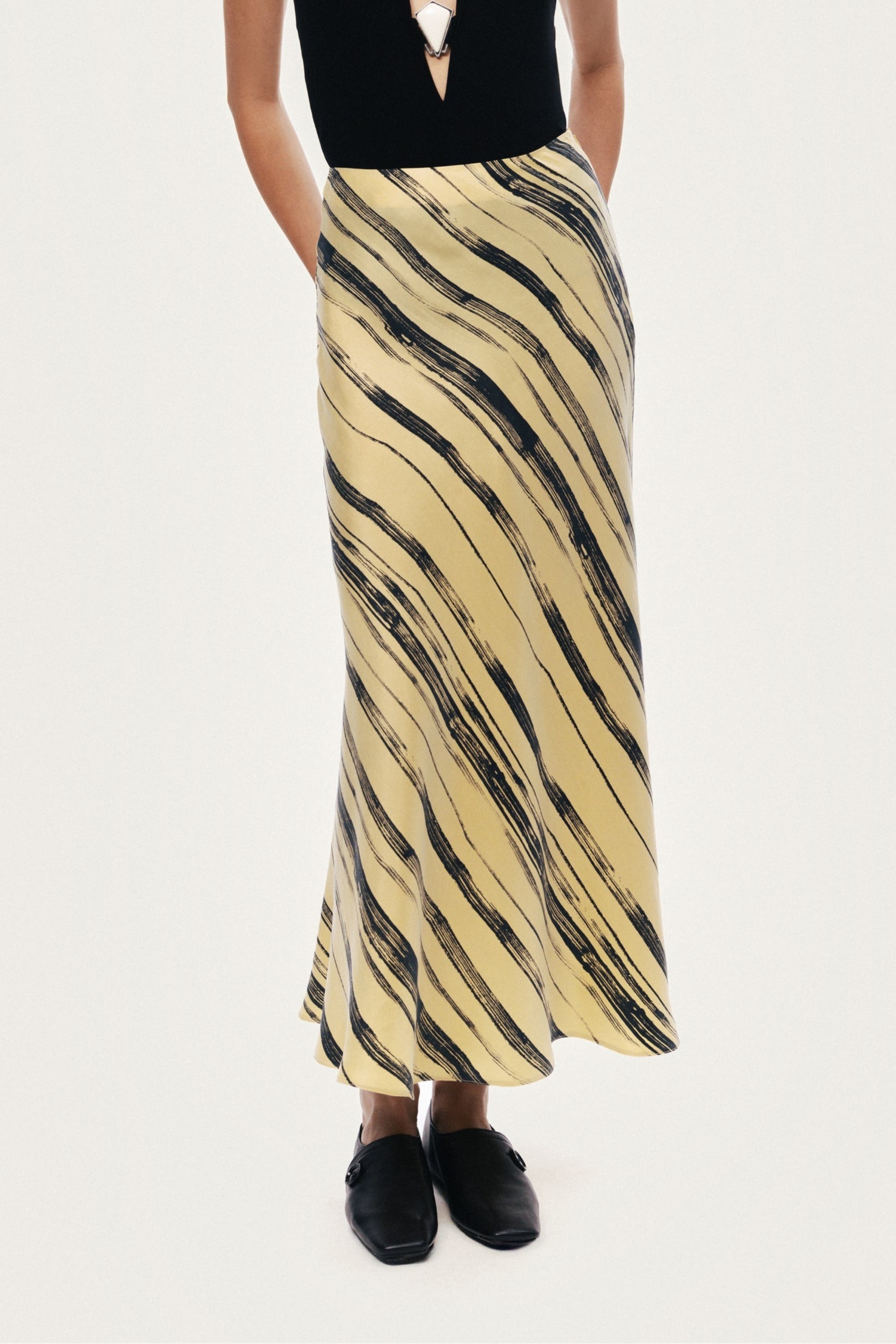Women's Lightweight Printed Midi Skirt