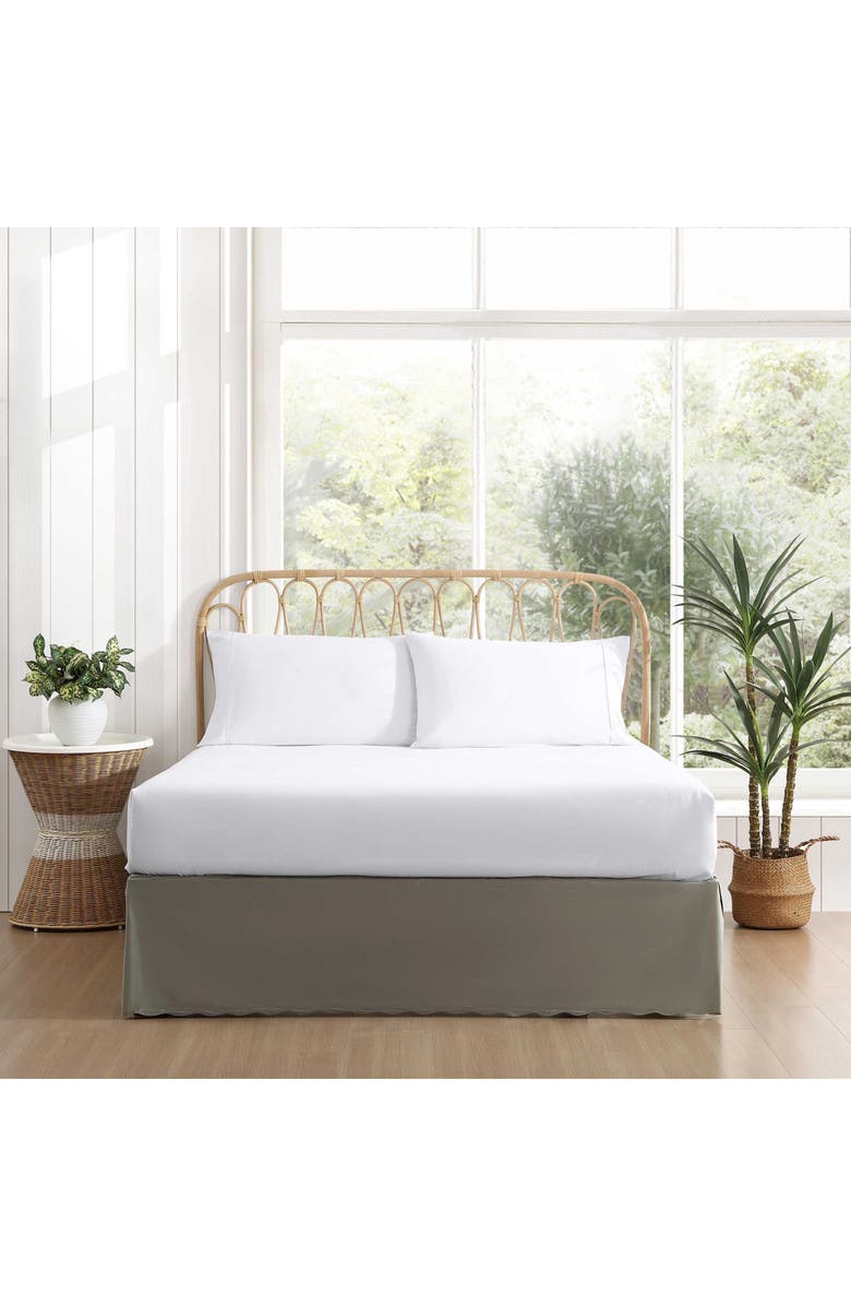 STONE COTTAGE Scalloped Hem Cotton Weave Bedskirt, Alternate, color, Green