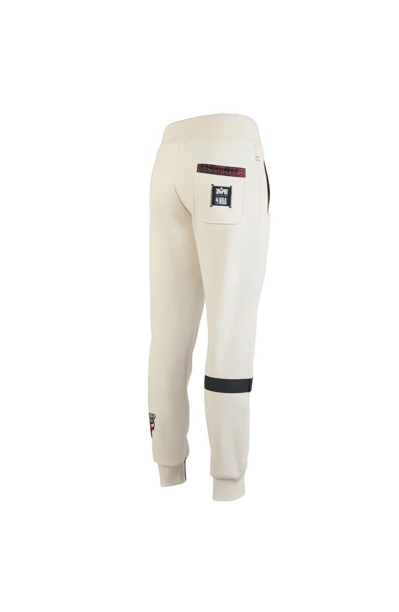 Two Hype Men's NBA x Two Hype Cream Chicago Bulls Culture & Hoops Collection Premium Jogger Pants, Alternate, color, Cream
