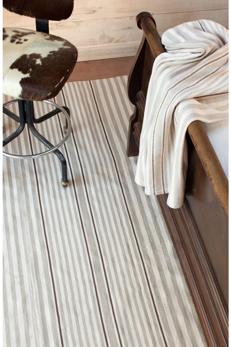 'Rugby Stripe' Indoor/Outdoor Rug, Alternate, color, PLATINUM