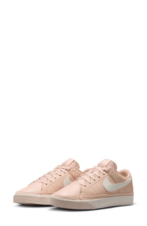 Court Legacy Sneaker