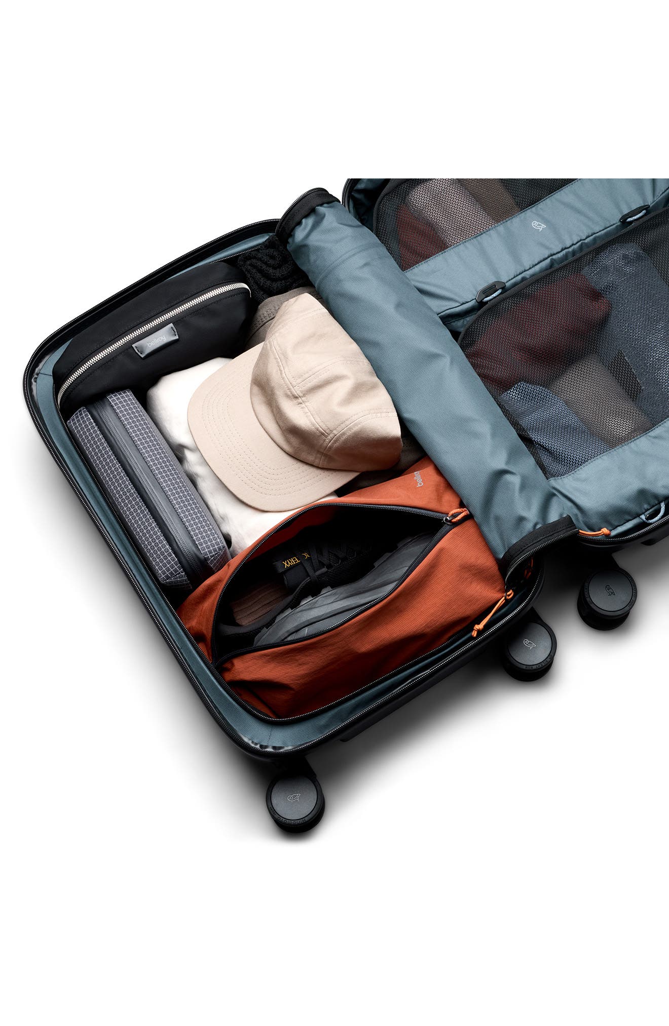 Bellroy Transit Hard Shell Spinner Carry-On Luggage, Alternate, color, Black