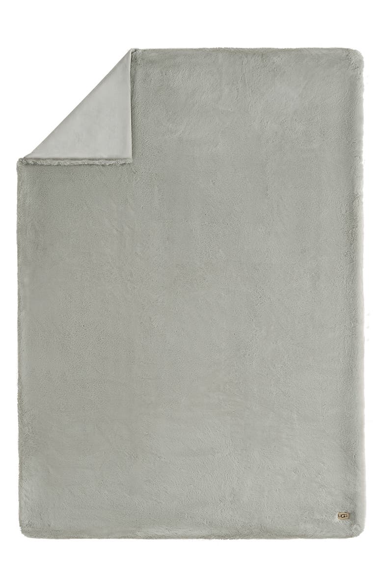 UGG<sup
®</sup
Euphoria Throw Blanket, Alternate, color, Seal/Seal