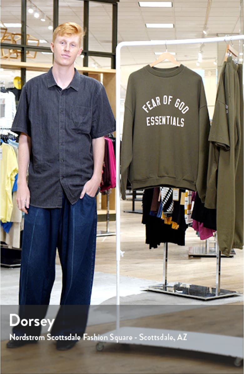 Gender Inclusive Logo Sweatshirt, sales video thumbnail