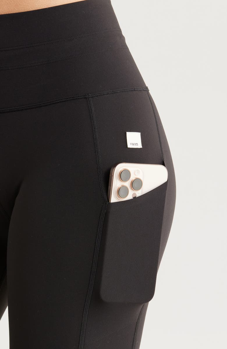 Vuori Daily Pocket Leggings, Alternate, color, Black