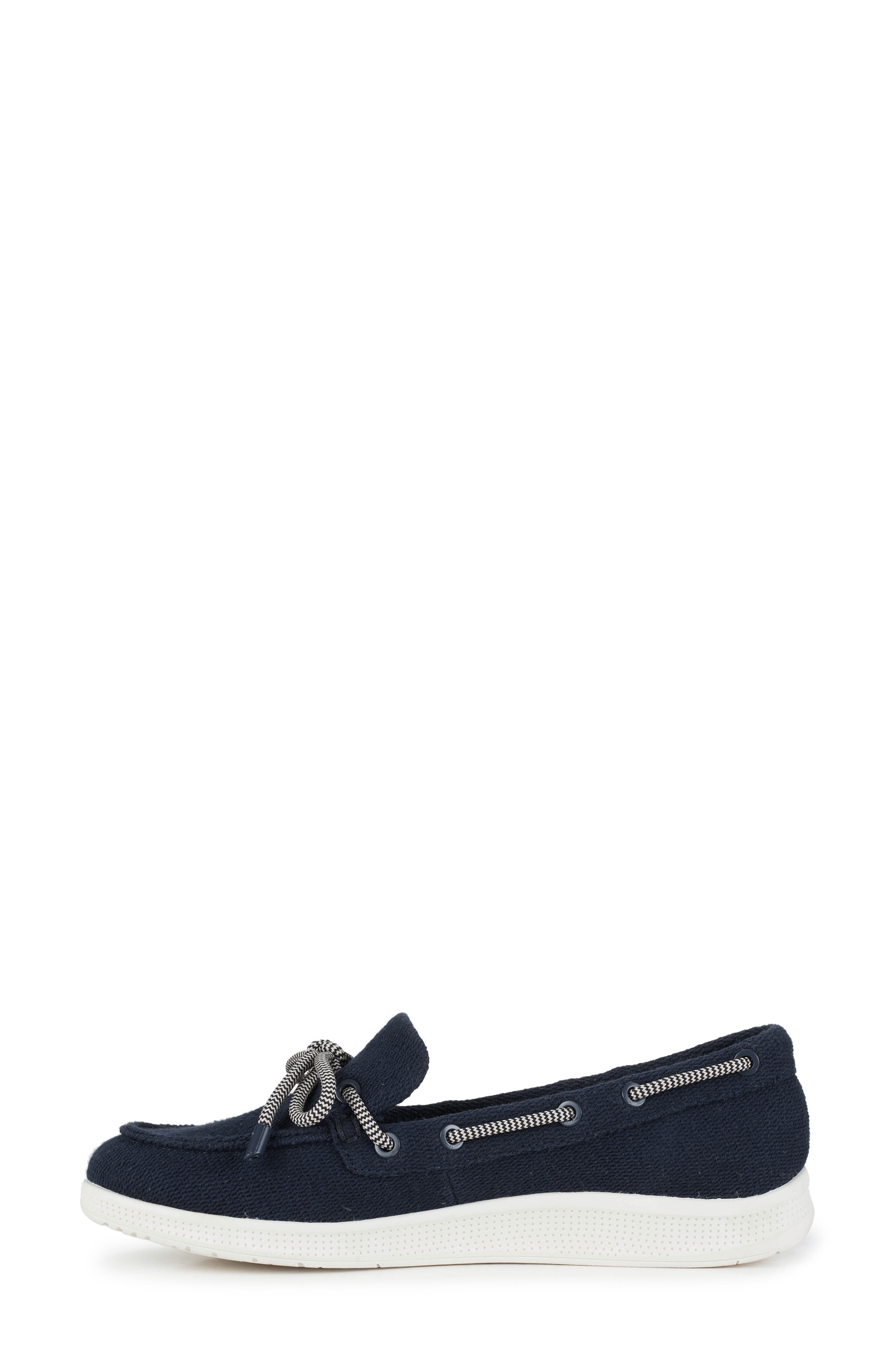 BARETRAPS Venia Boat Shoe, Alternate, color, Denim Blue