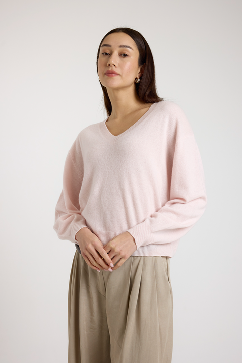 Matilda V-Neck 100% Cashmere Sweater