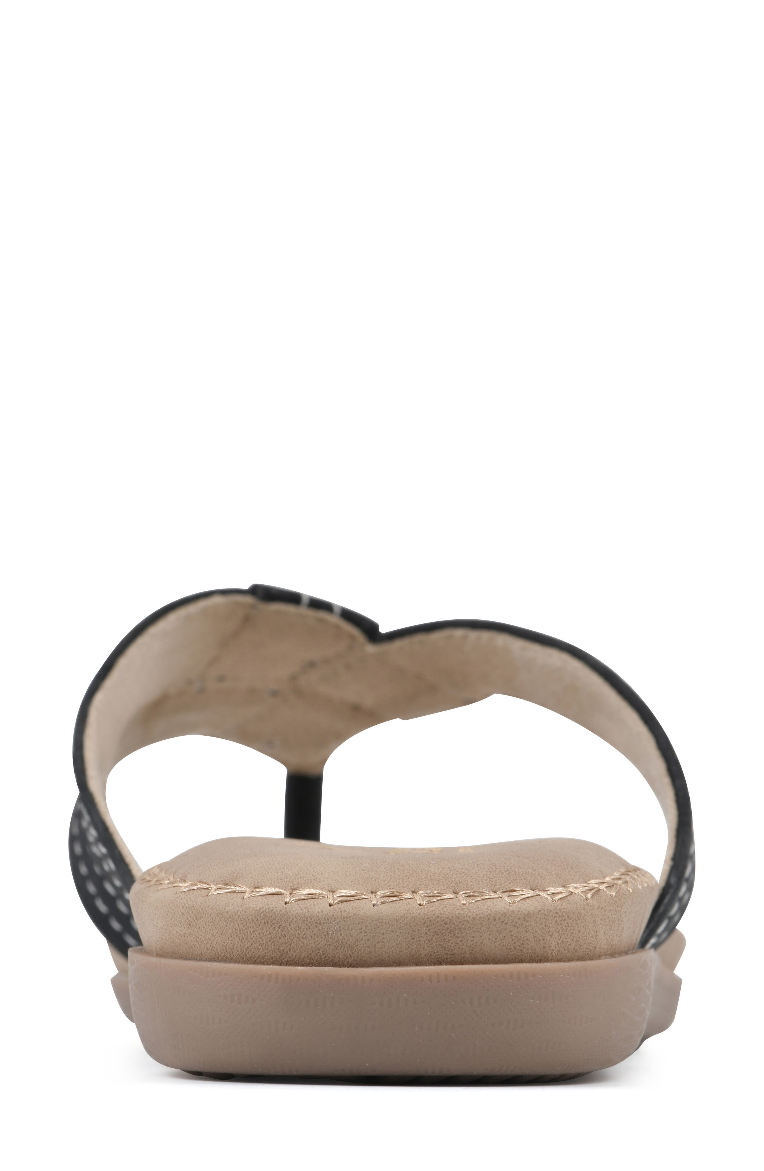 CLIFFS BY WHITE MOUNTAIN Fateful Flip Flop, Alternate, color, Black/ Nubuck