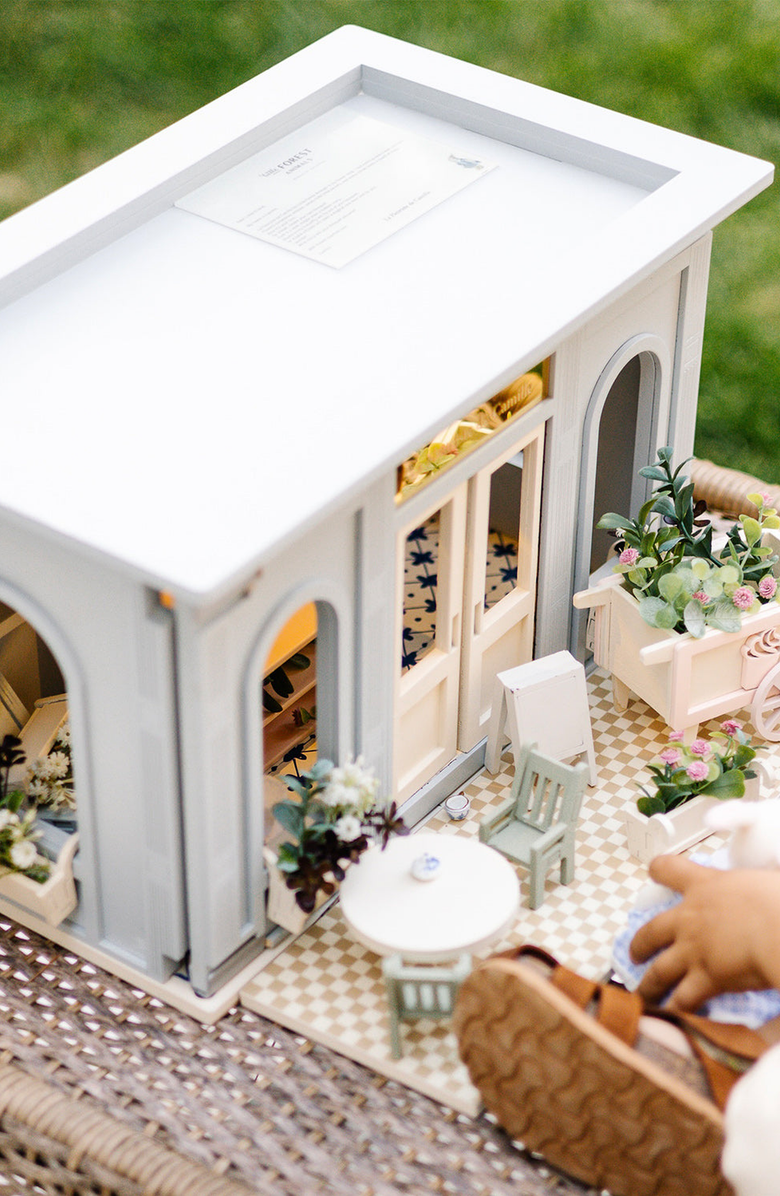 Little Forest Animals La Fleuriste de Camille Miniature Flower Shop Dollhouse, Alternate, color, With Led Lighting