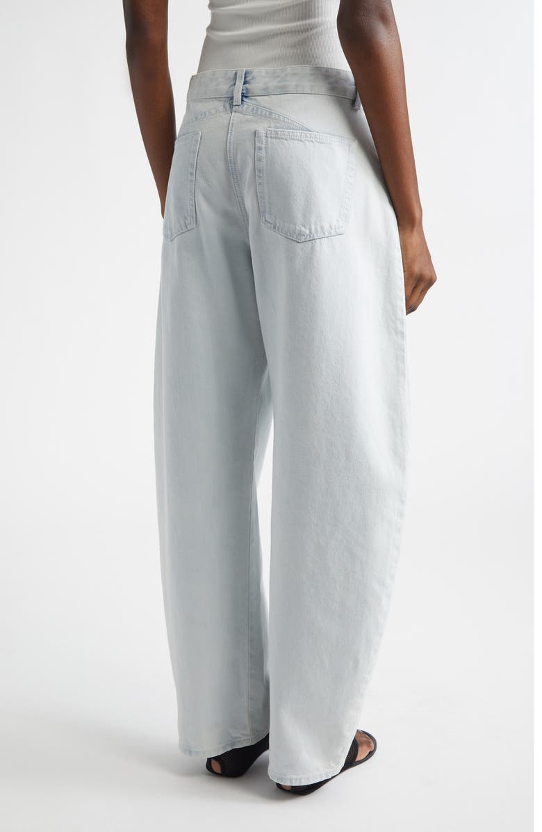 Alaïa Low Round Jeans, Alternate, color, Bleu Givre