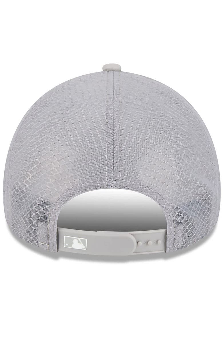 New Era Men's New Era Gray Los Angeles Dodgers 2026 Batting Practice Apex 9FORTY Adjustable Trucker Hat, Alternate, color, Gray