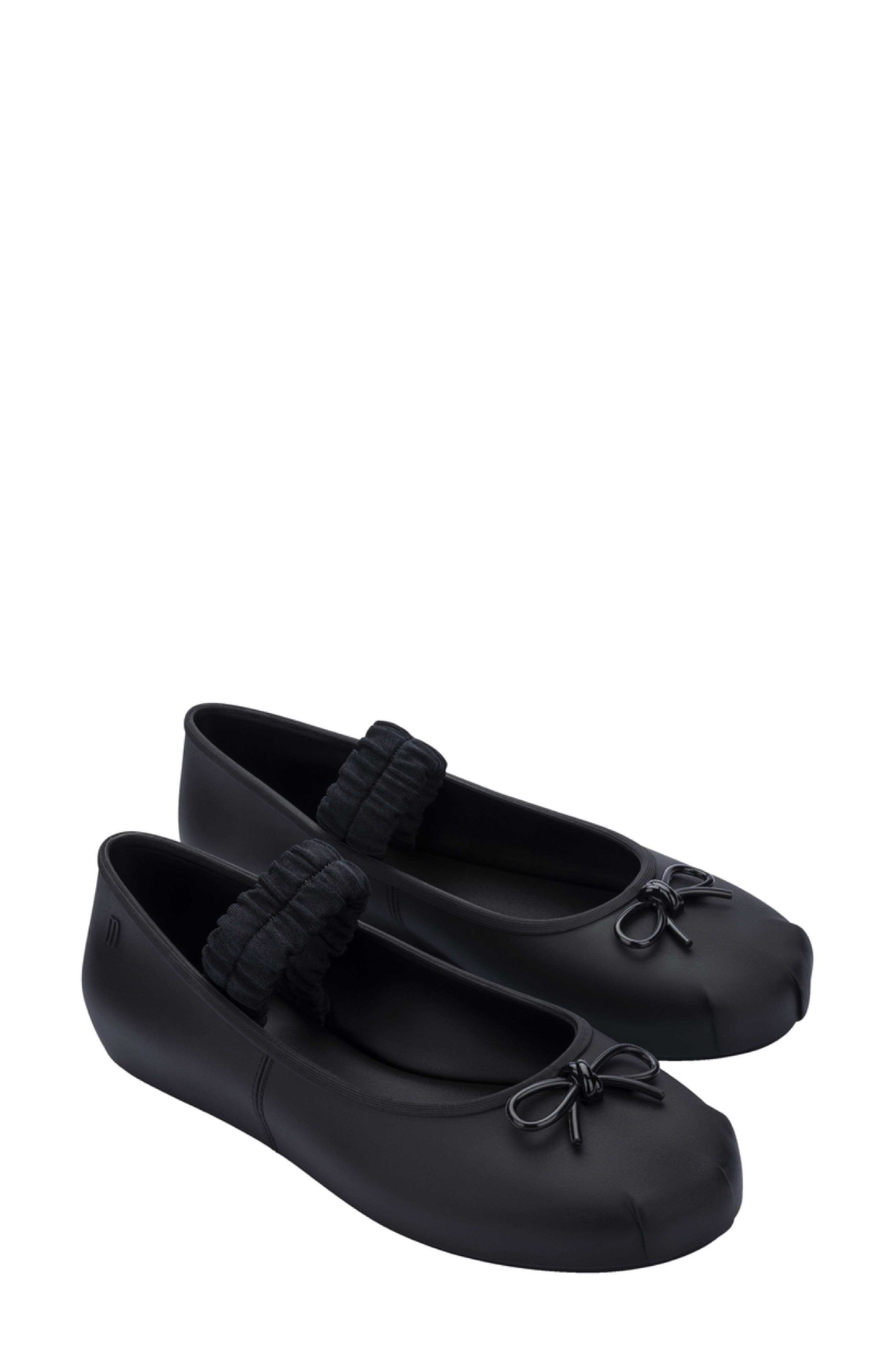 MATTE BLACK