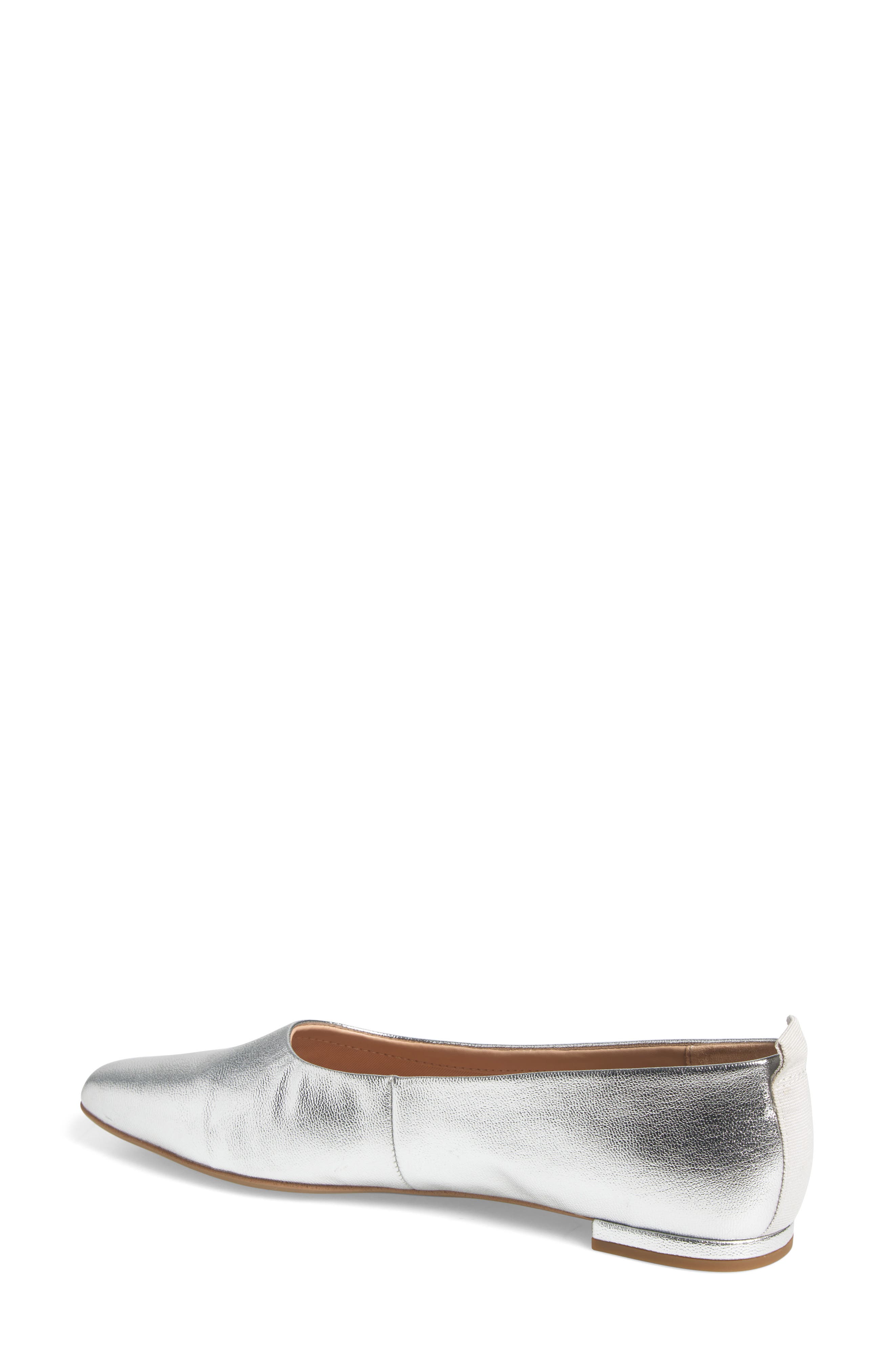 Vana Flat - image 2