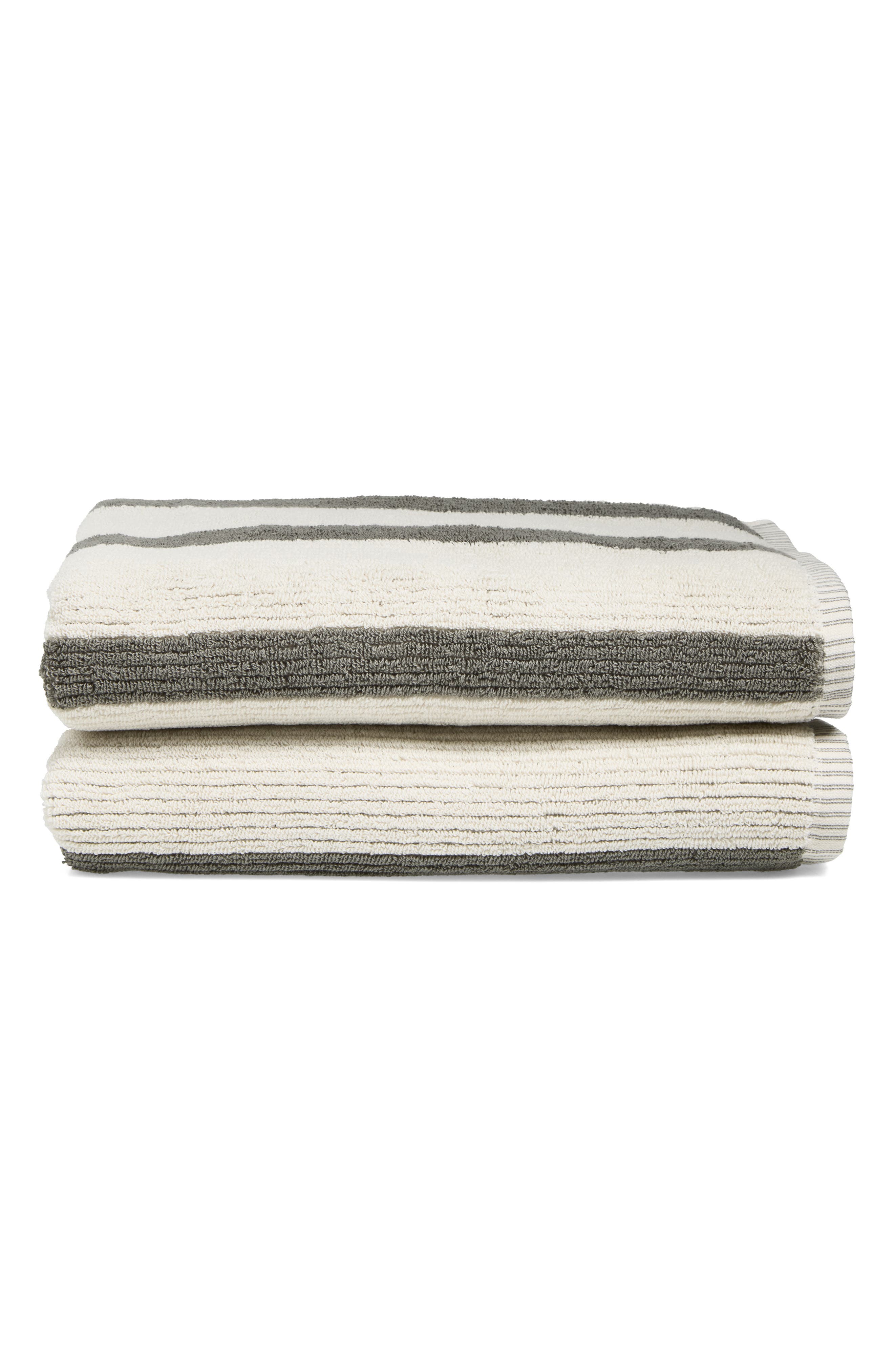 Nordstrom Rack 2-pack Reversible Stripe Bath Towel In Green