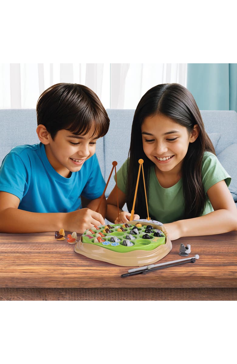 Ambassador Games The Fishing Game Dog Edition, Kids 3+, Alternate, color, Multicolored