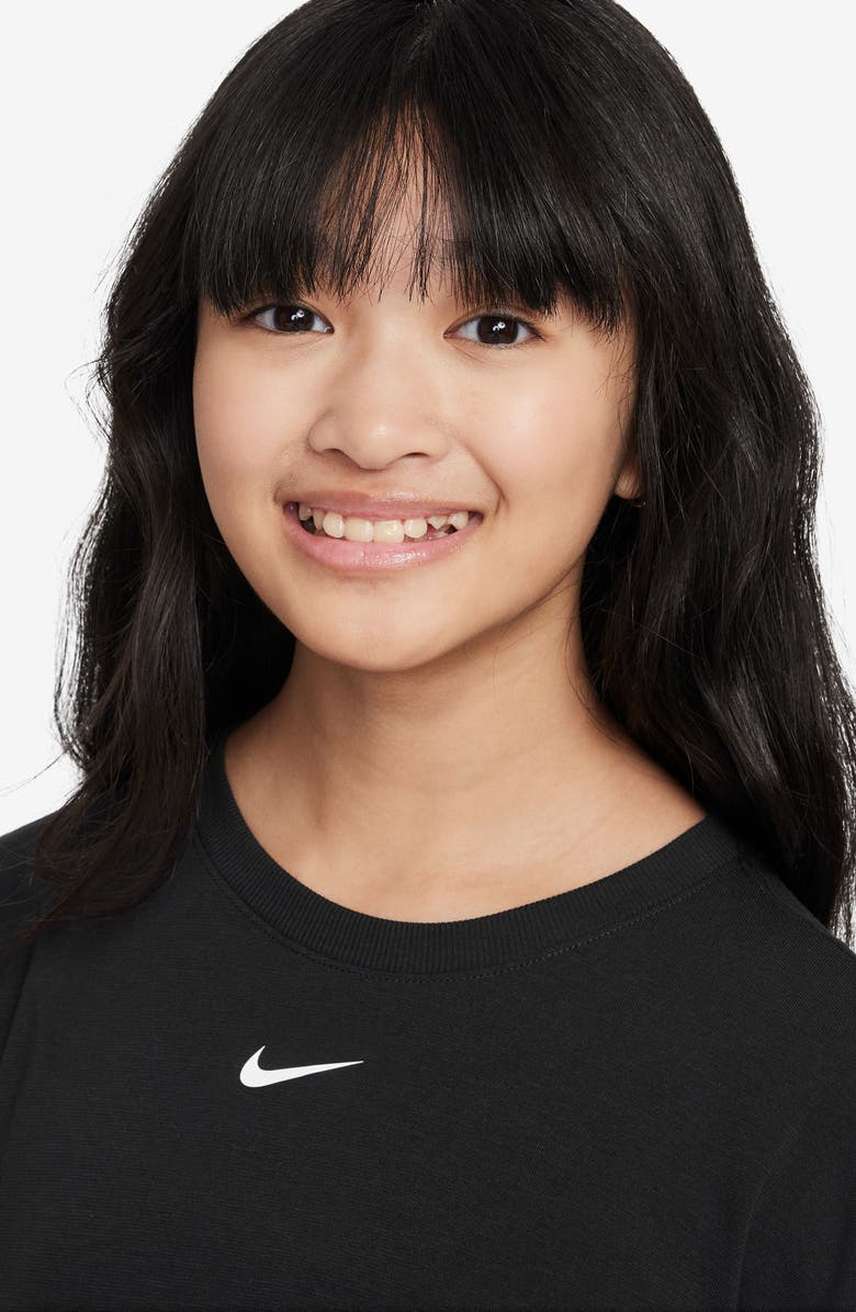 Nike Kids' Sportswear Dri-FIT One T-Shirt, Alternate, color, Black/ White