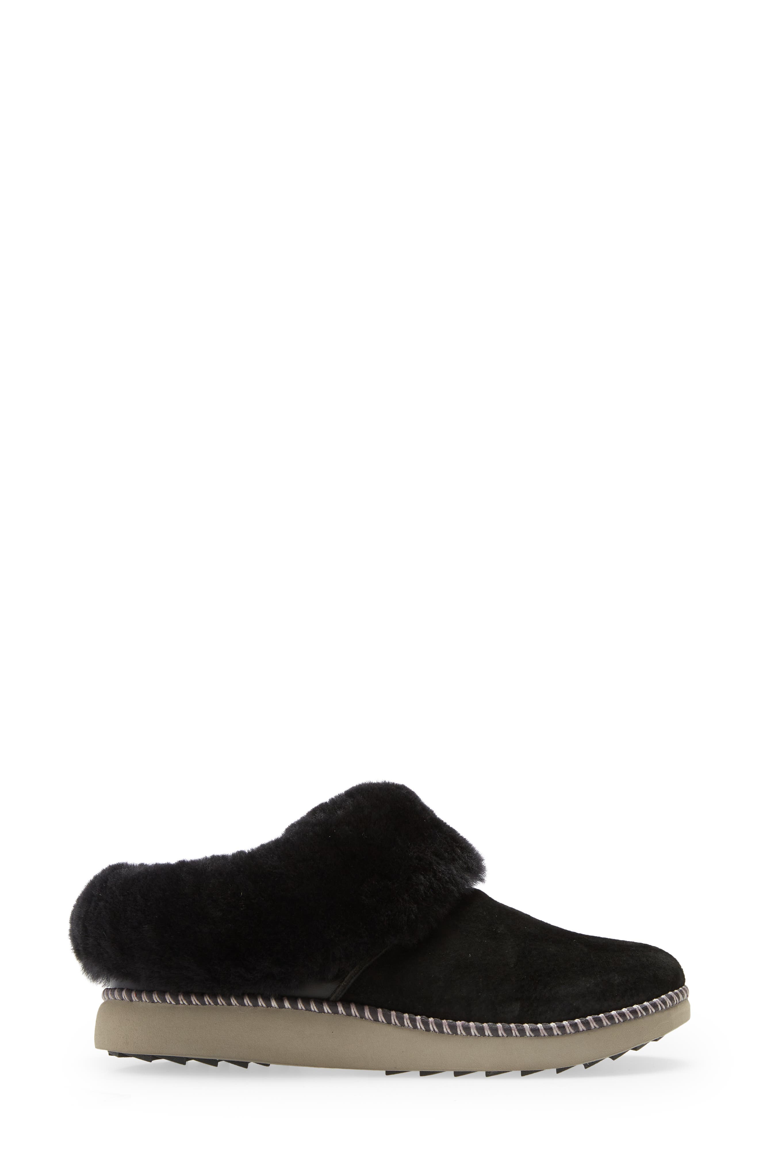 OluKai Ku'i Genuine Shearling Slipper, Alternate, color, Black/ Fog