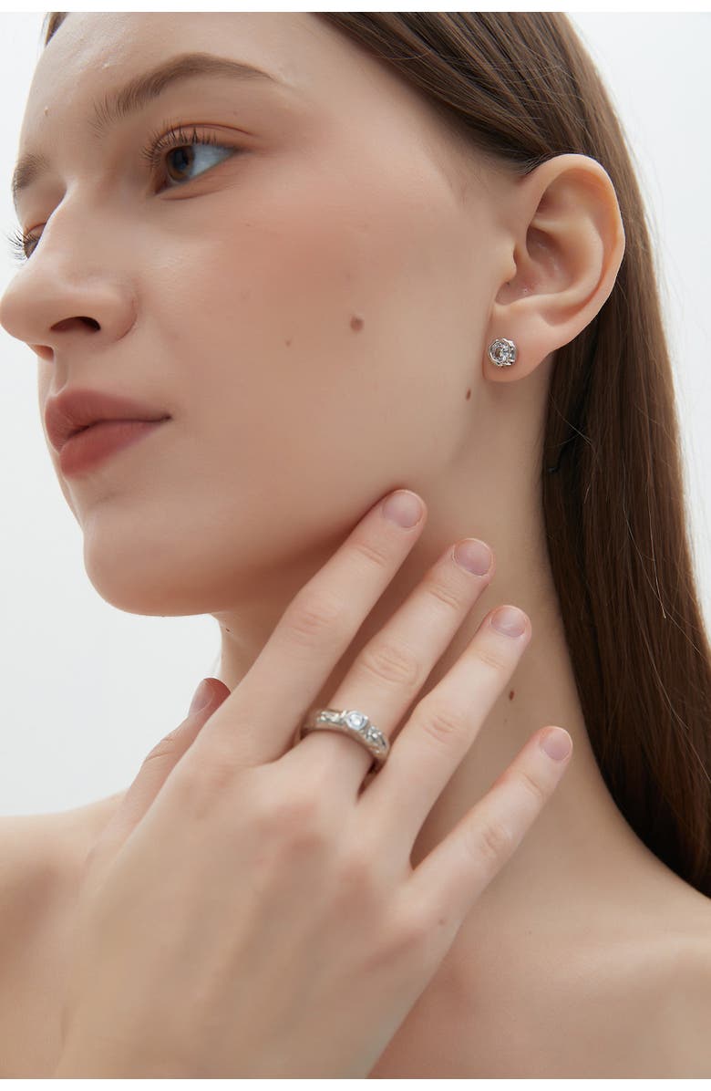 Classicharms Skyler Molten Cubic Zirconia Stud Earrings, Alternate, color, Silver/Clear