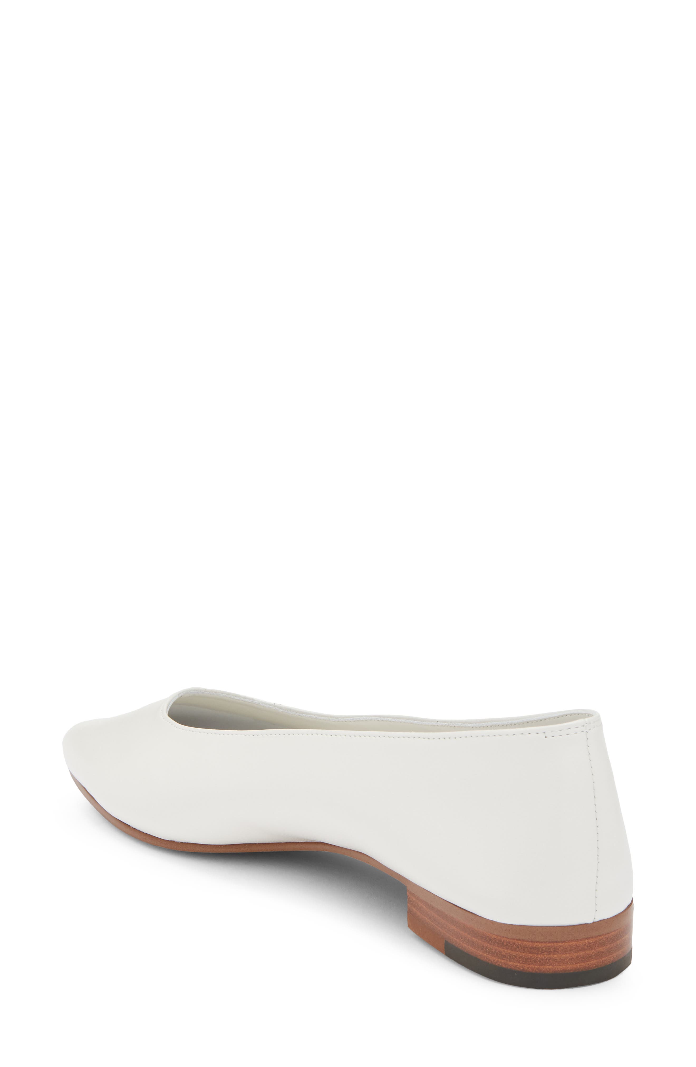 Vespa Pointed Toe Flat, Alternate, color, IVORY TAN STACK