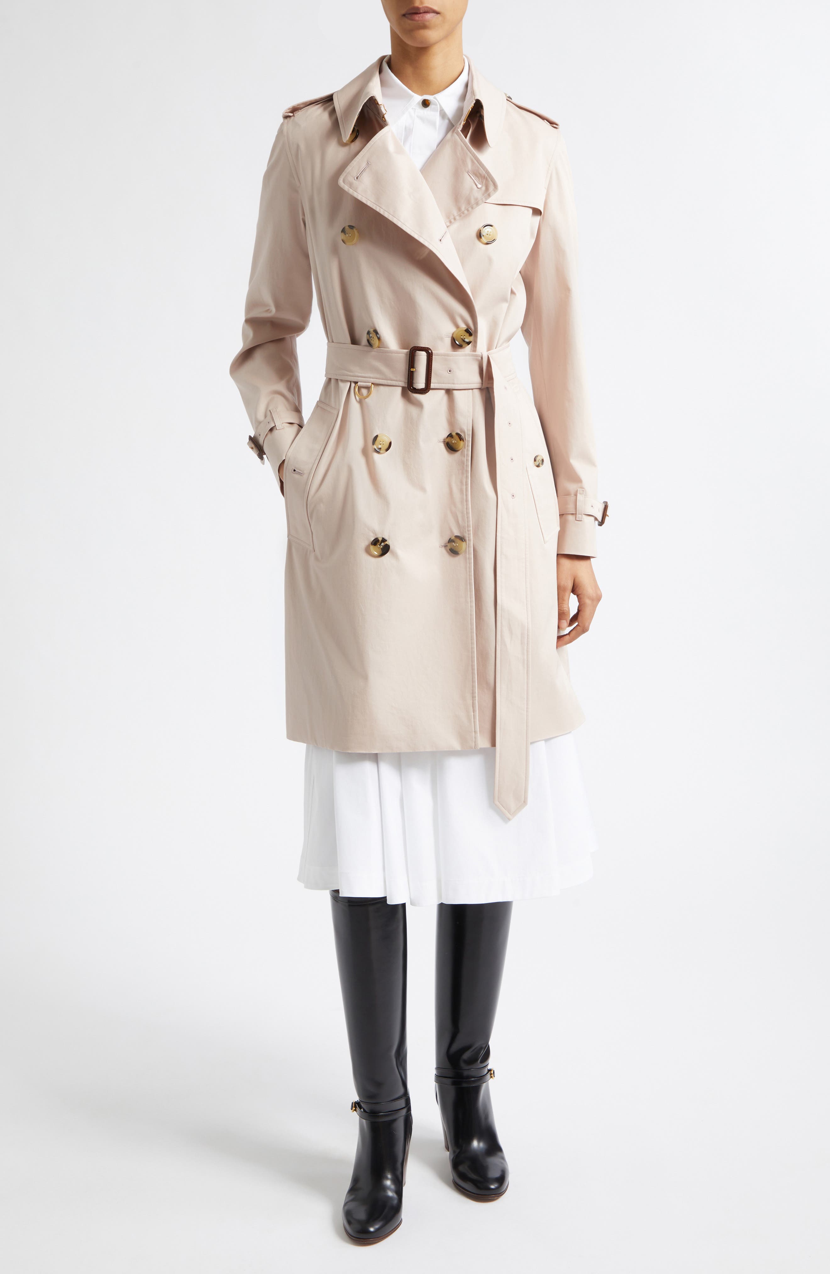 selected PALE SUGAR PINK