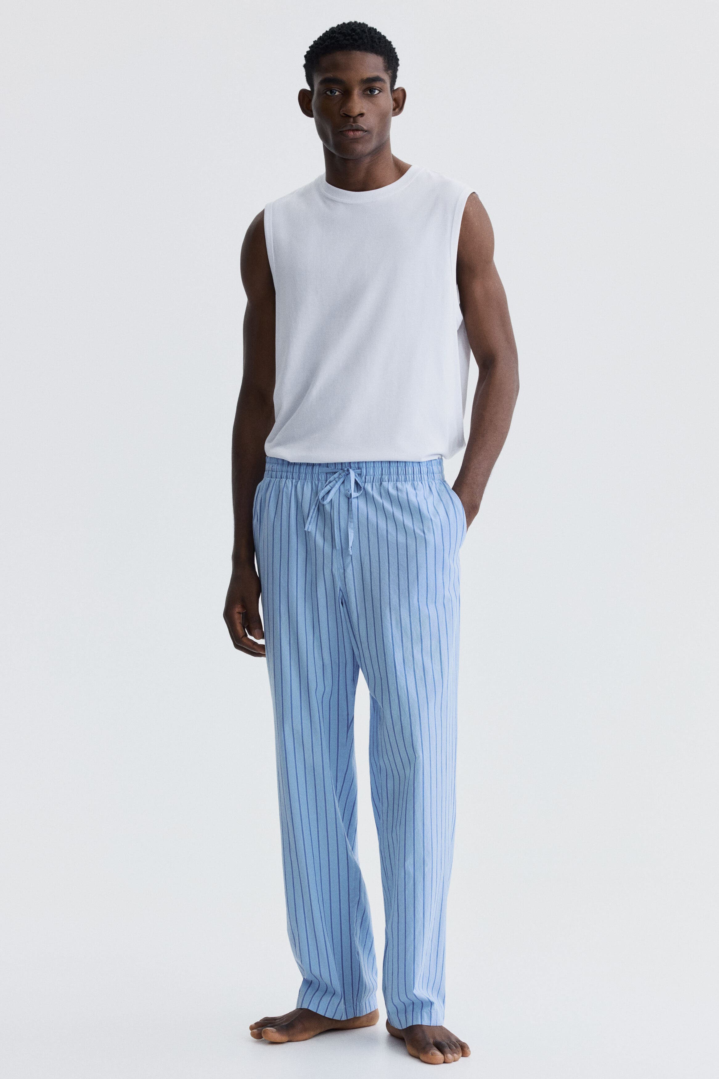 selected Light blue/striped