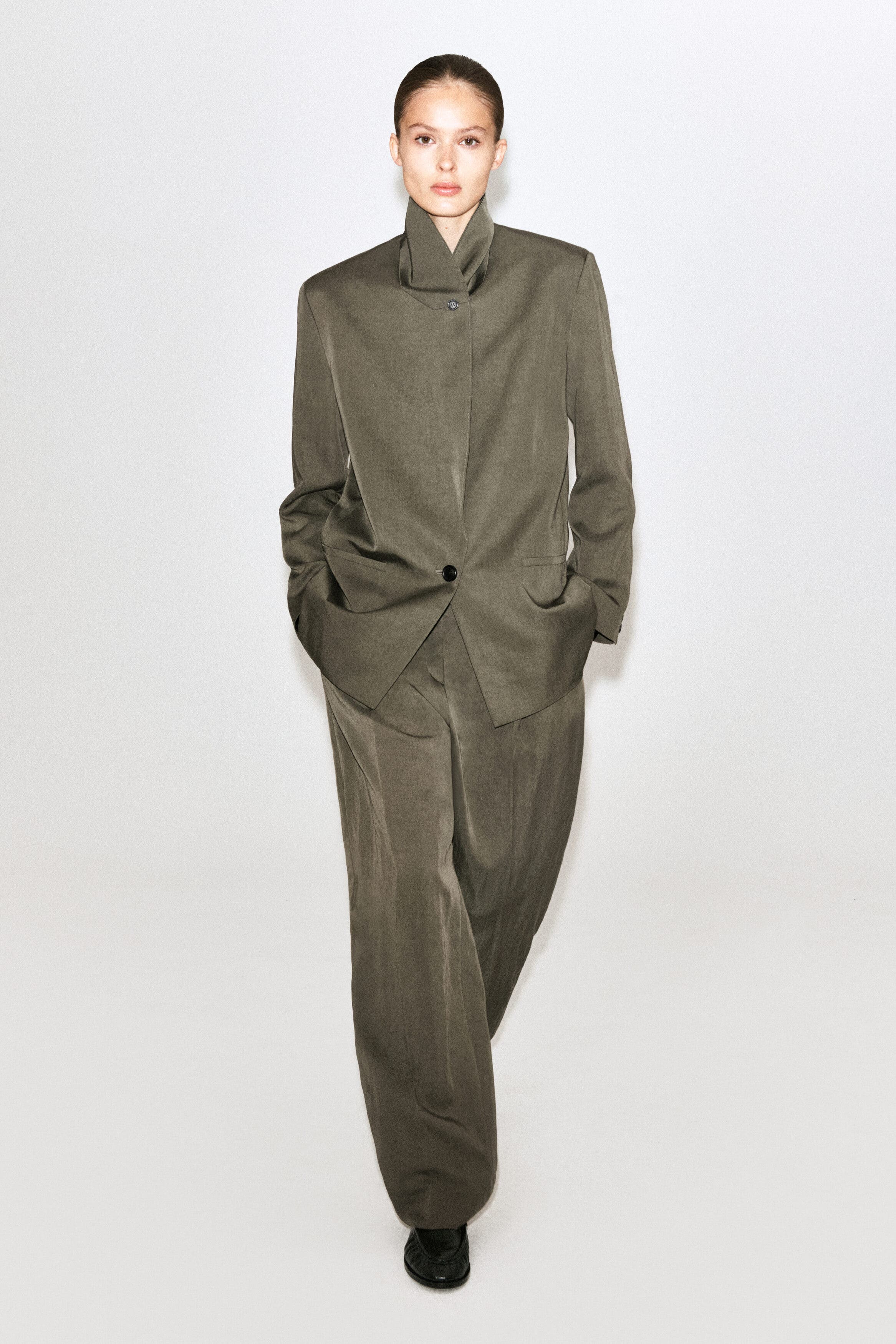selected DARK BEIGE