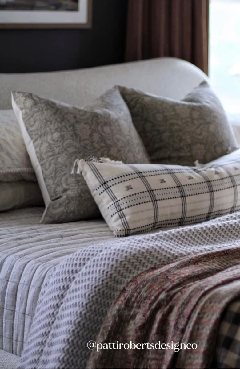 Linen & James Sydney Neutral Floral Gray Handblock Pillow Cover, Alternate, color, Gray