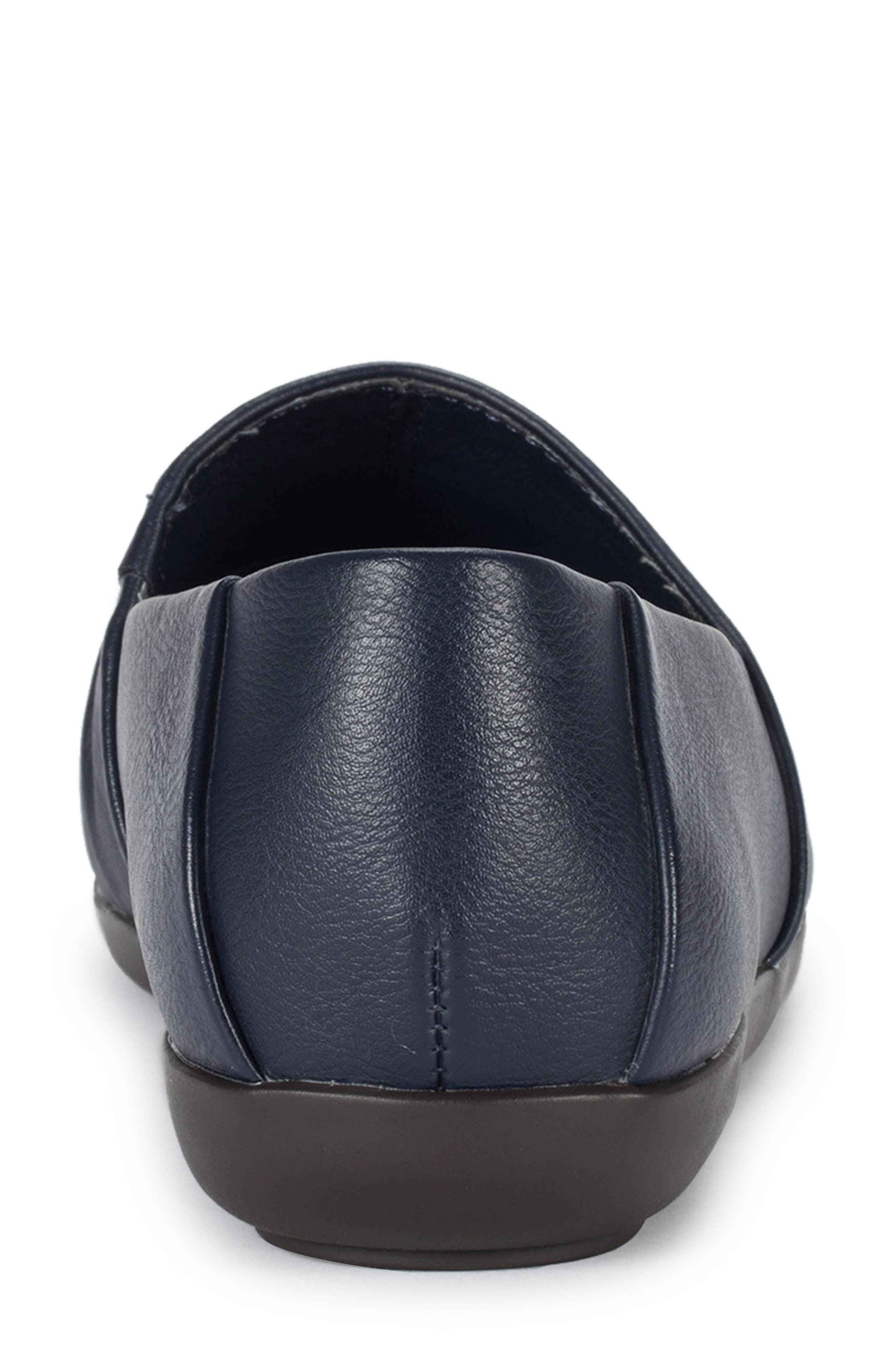 BARETRAPS Piper Ruched Flat, Alternate, color, Navy