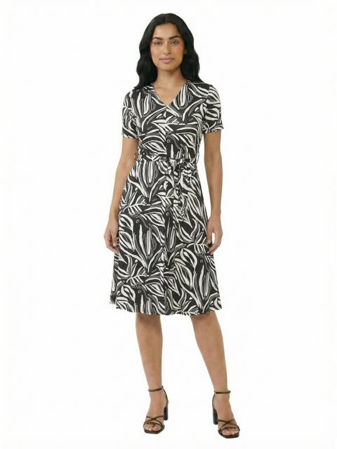 Essential Petite Abstract V-Neck Short Sleeve A-Line Midi Dress