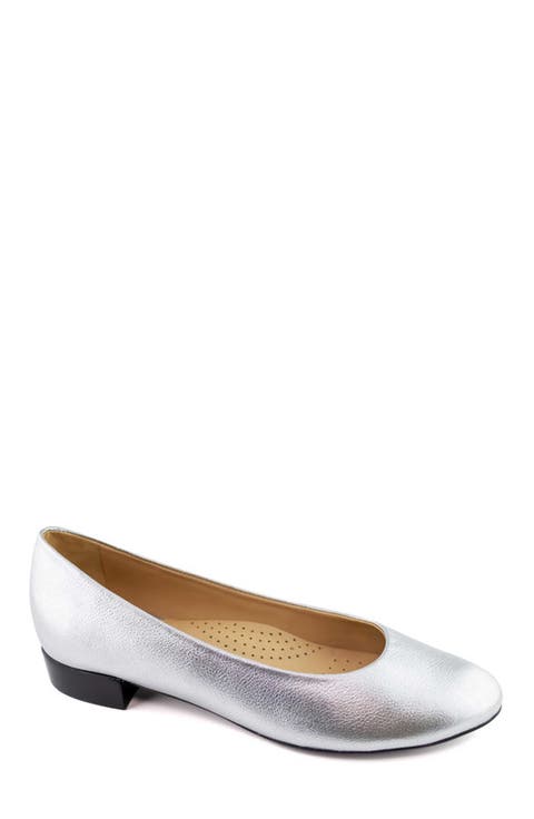 Madison Leather Flat