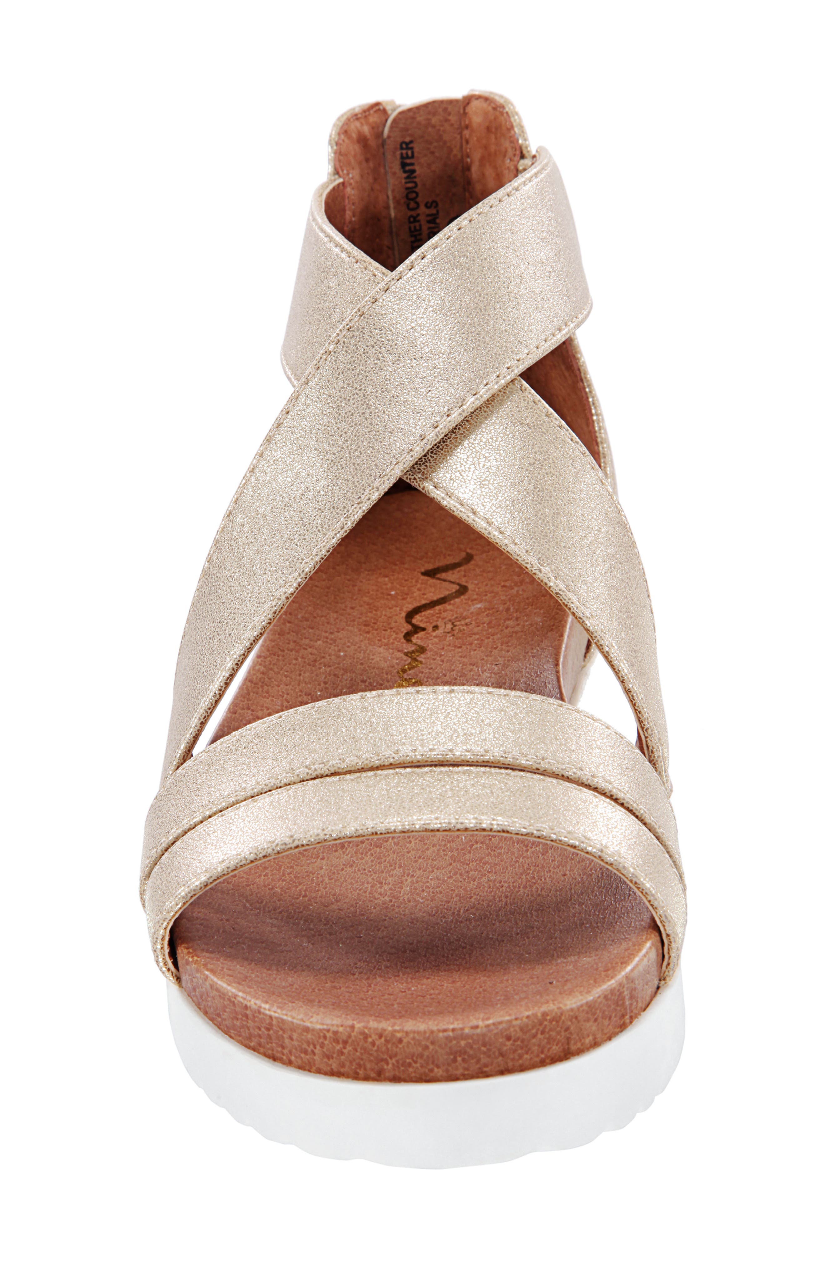 Caldonia Glitter Sandal, Alternate, color, PLATINO METALLIC
