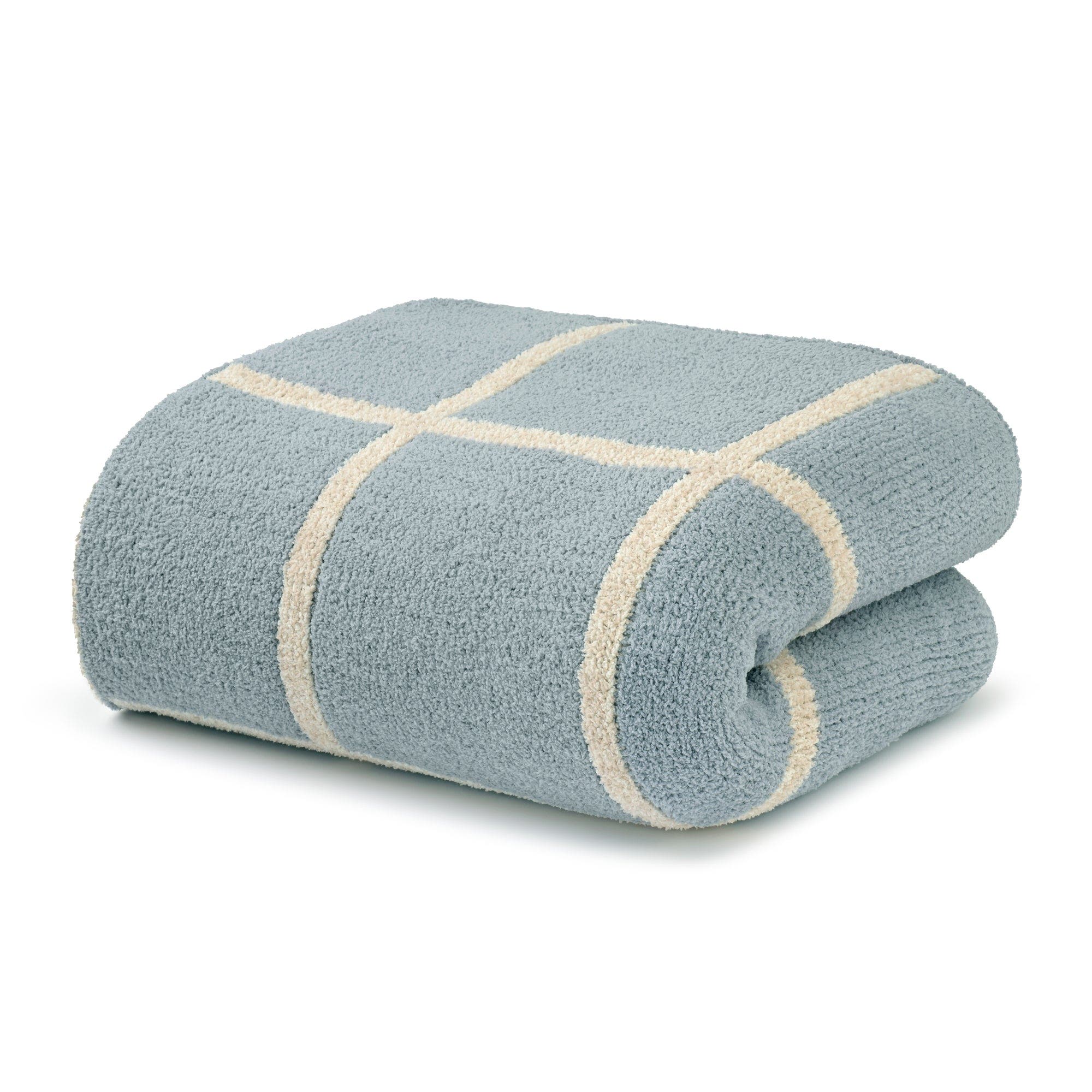 Kashwére Throw In Blue