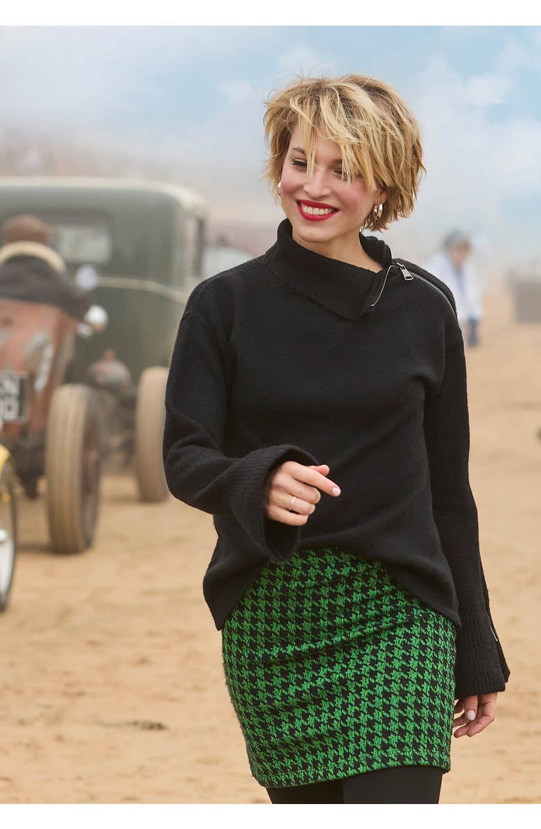 Joe Browns Asymmetrical Zip Neck Pullover Sweater, Alternate, color, Black