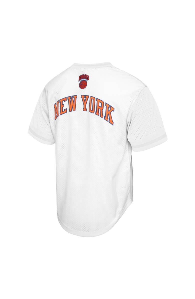 Mitchell & Ness Men's Mitchell & Ness White New York Knicks Hardwood Classics Batting Practice Mesh Jersey T-Shirt, Alternate, color, White