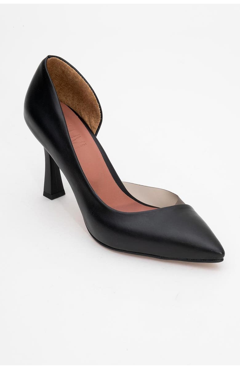 Prologue Shoes Ursula Pointed Toe Pump, Alternate, color, Black