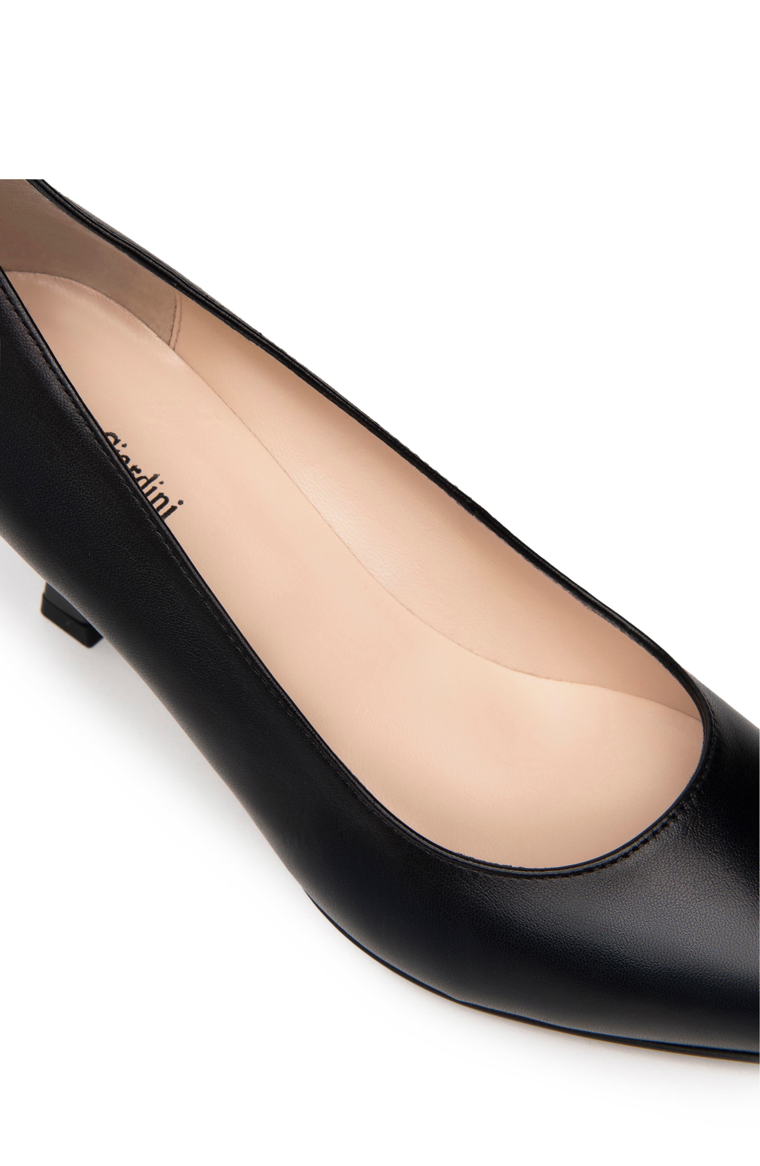 NeroGiardini Pointed Toe Pump, Alternate, color, 