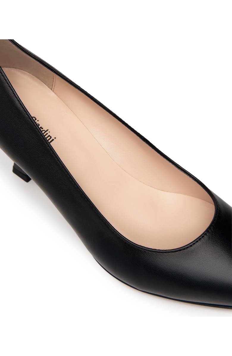 NeroGiardini Pointed Toe Pump, Alternate, color,