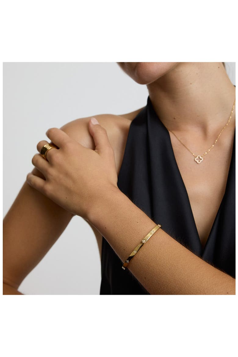 Clover Slim Bangle, Alternate, color, GOLD