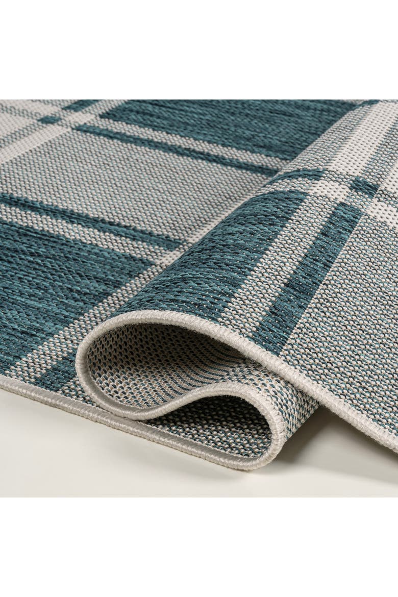 Sabine Traditional Farmhouse Bold Gingham Indoor/Outdoor Area Rug, Alternate, color, Turquoise/Cream