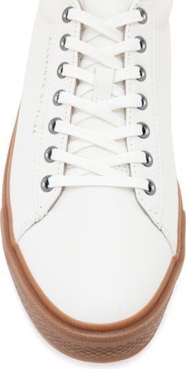 Brody Low Top Sneaker