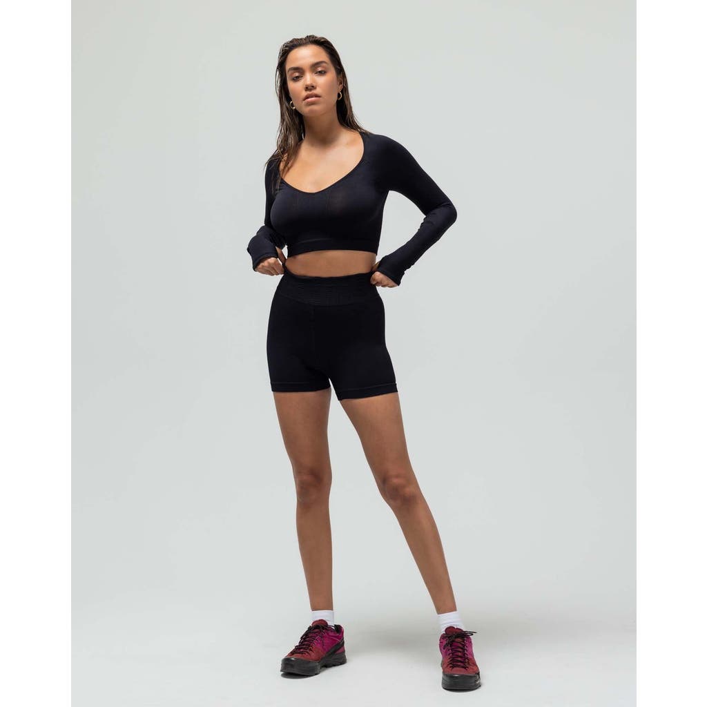 Reformer The V-Neck Long Sleeve Crop Top in Black at Nordstrom, Size Medium/large