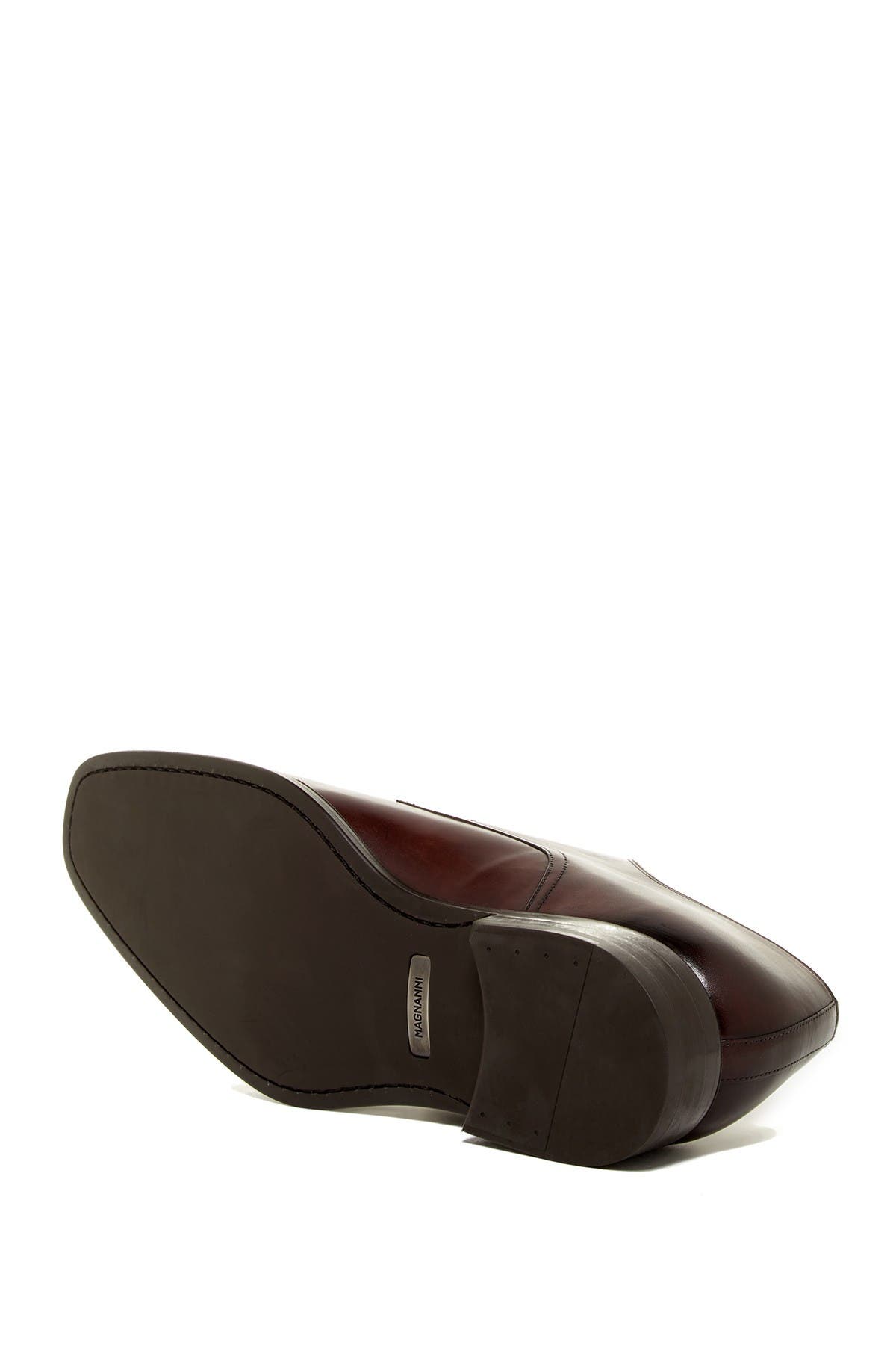 Magnanni Prix Leather Apron Toe Derby, Alternate, color, 