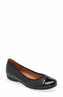 Ballet Flat