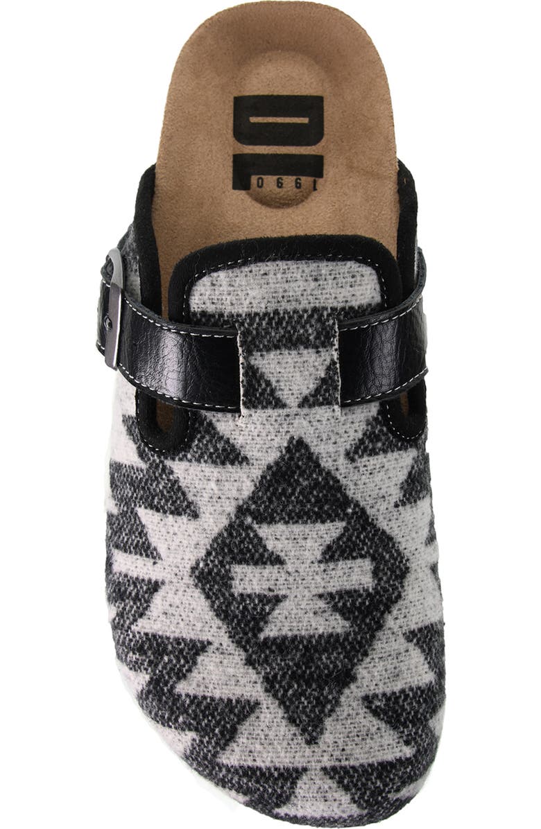 Dirty Laundry Magnolia Clog, Alternate, color, Black/ White Multi