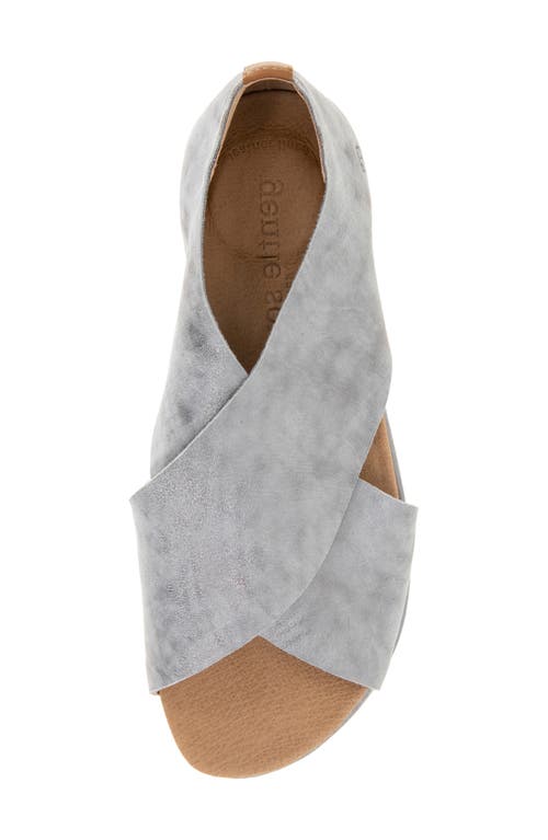 Gentle Souls By Kenneth Cole Leslie Flat Sandal In Silver Leather