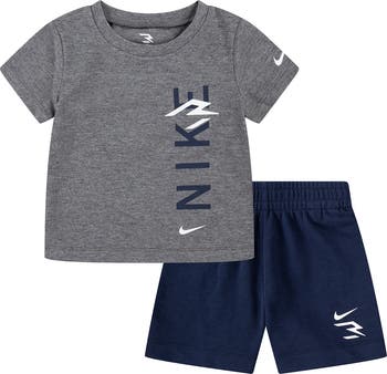 Vertical Graphic T-Shirt & Shorts Set