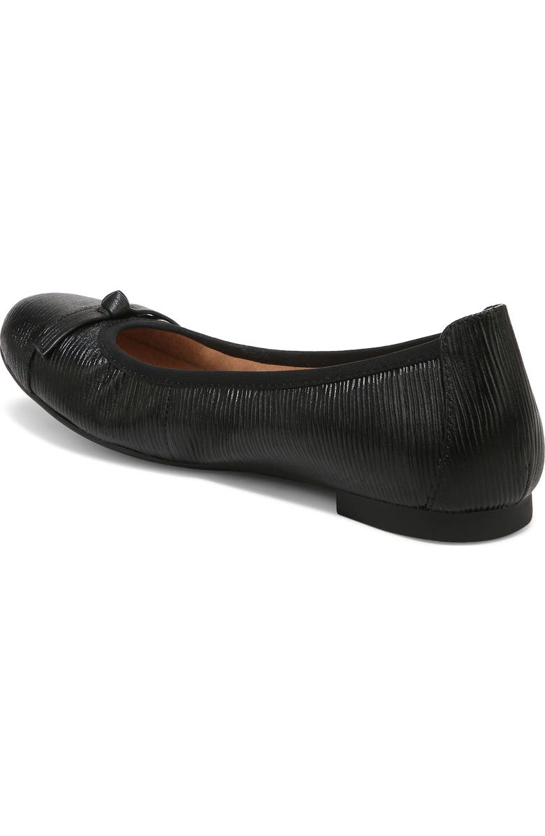 Vionic Amorie Cap Toe Ballet Flat, Alternate, color,